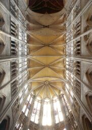 Beauvais Cathedral choir, showing vaulting to 157 feet over nave walls, 10th to 16th century, 